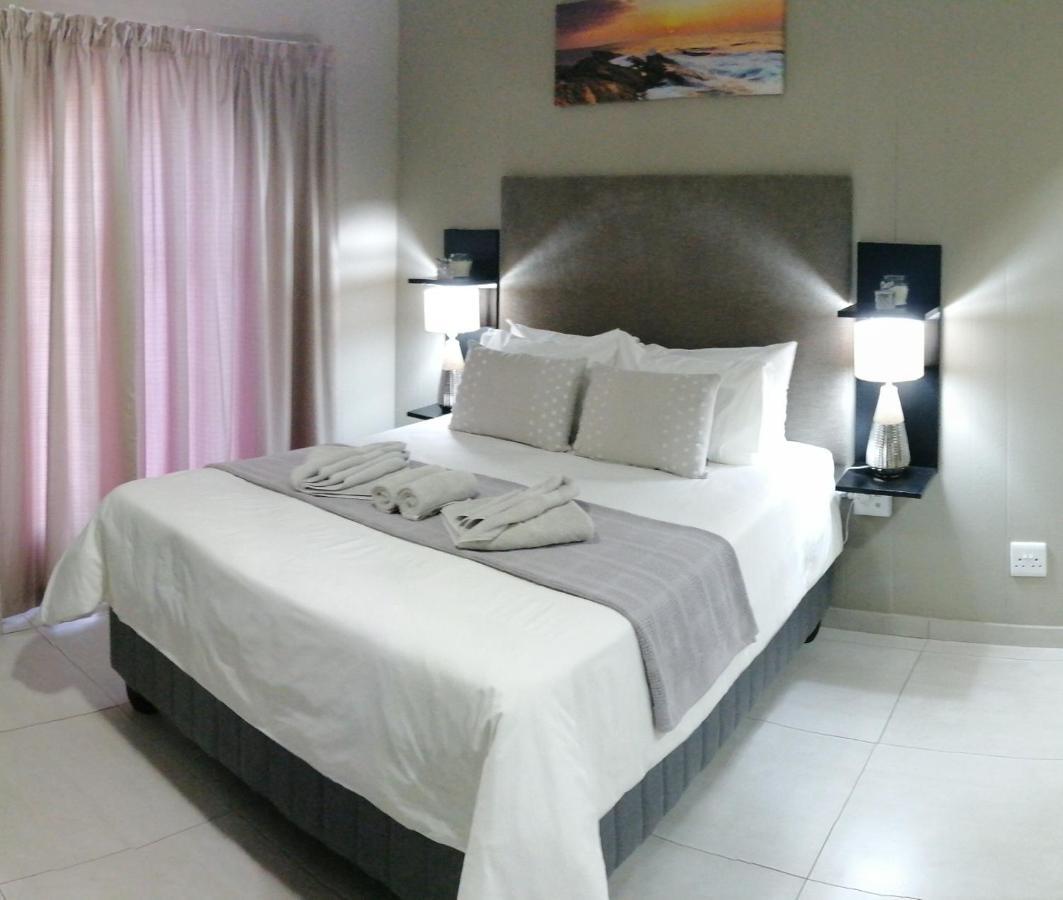 Meadowbrook Guesthouse Претория Екстериор снимка
