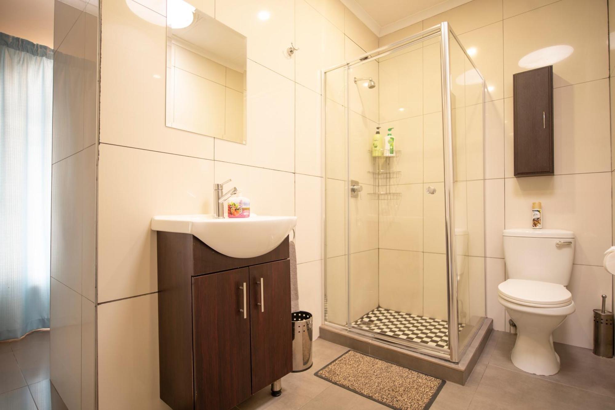 Meadowbrook Guesthouse Претория Екстериор снимка